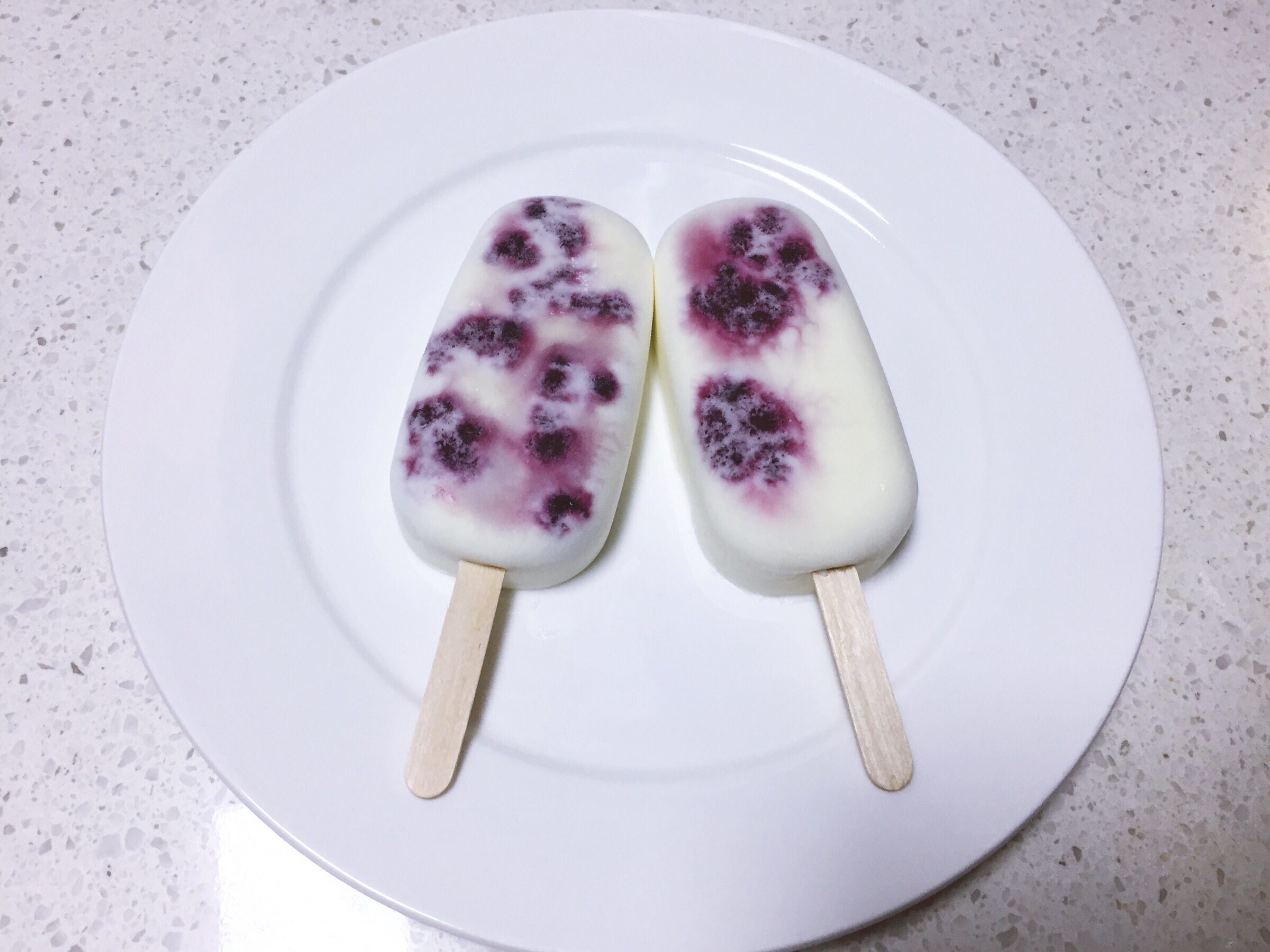 蓝莓椰浆雪糕(无冰渣，一次打发)的做法 步骤3