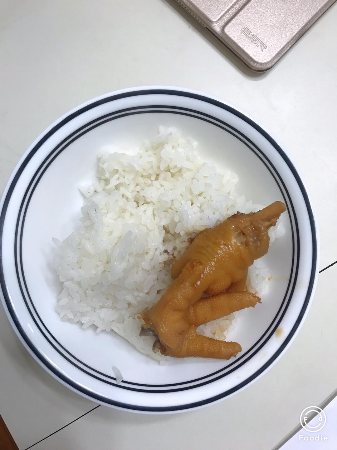小刘牌卤鸡爪的做法