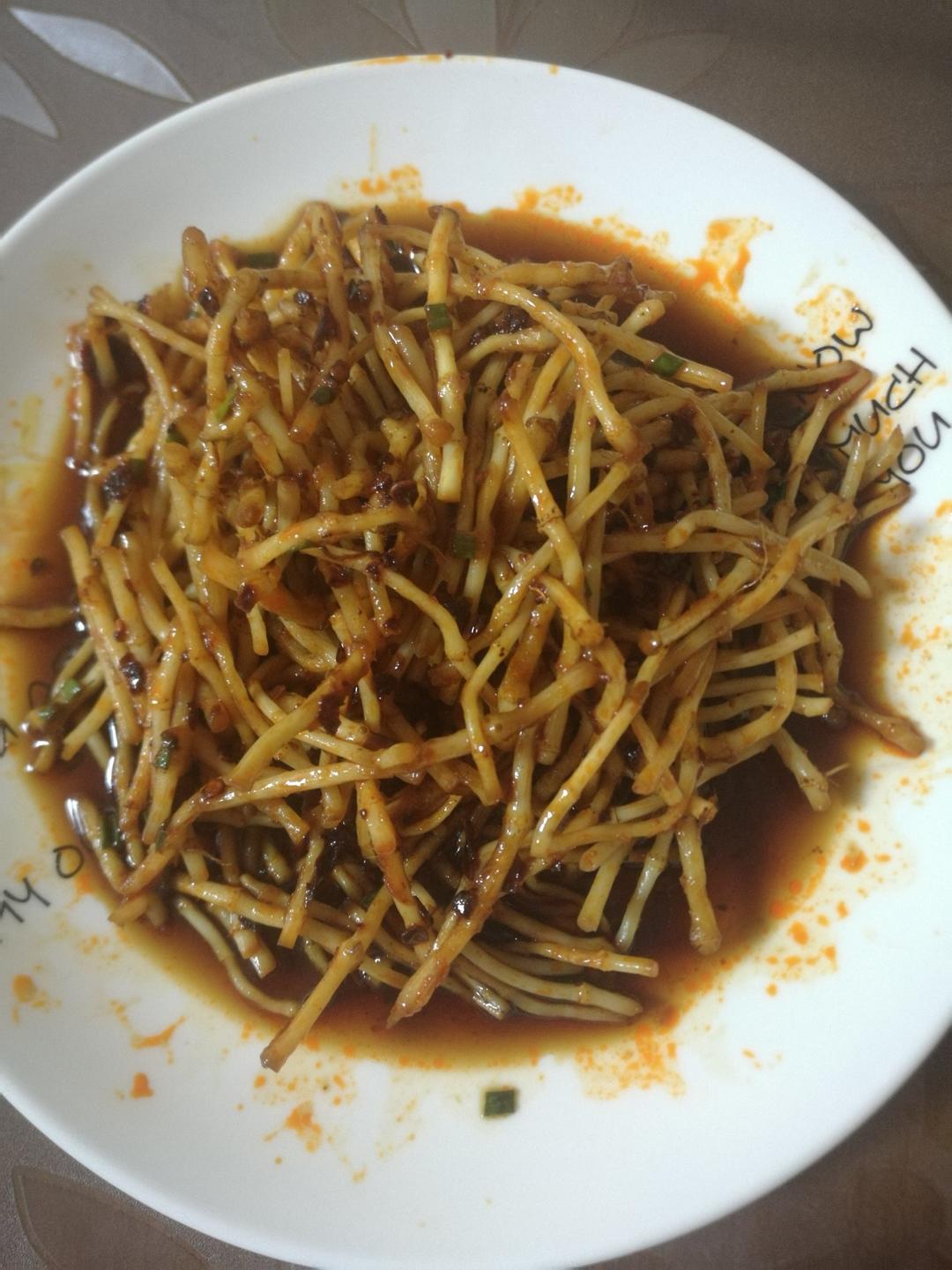 凉拌鱼腥草