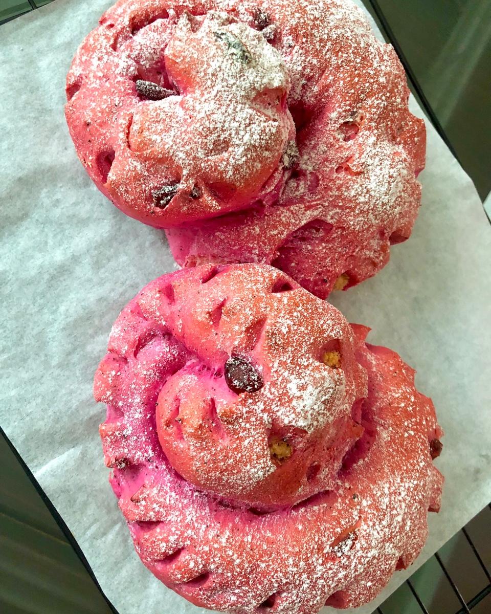 火龙果乳酪软欧