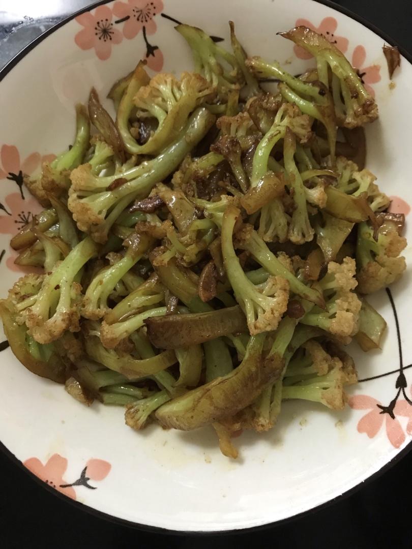 超级下饭的干煸花菜