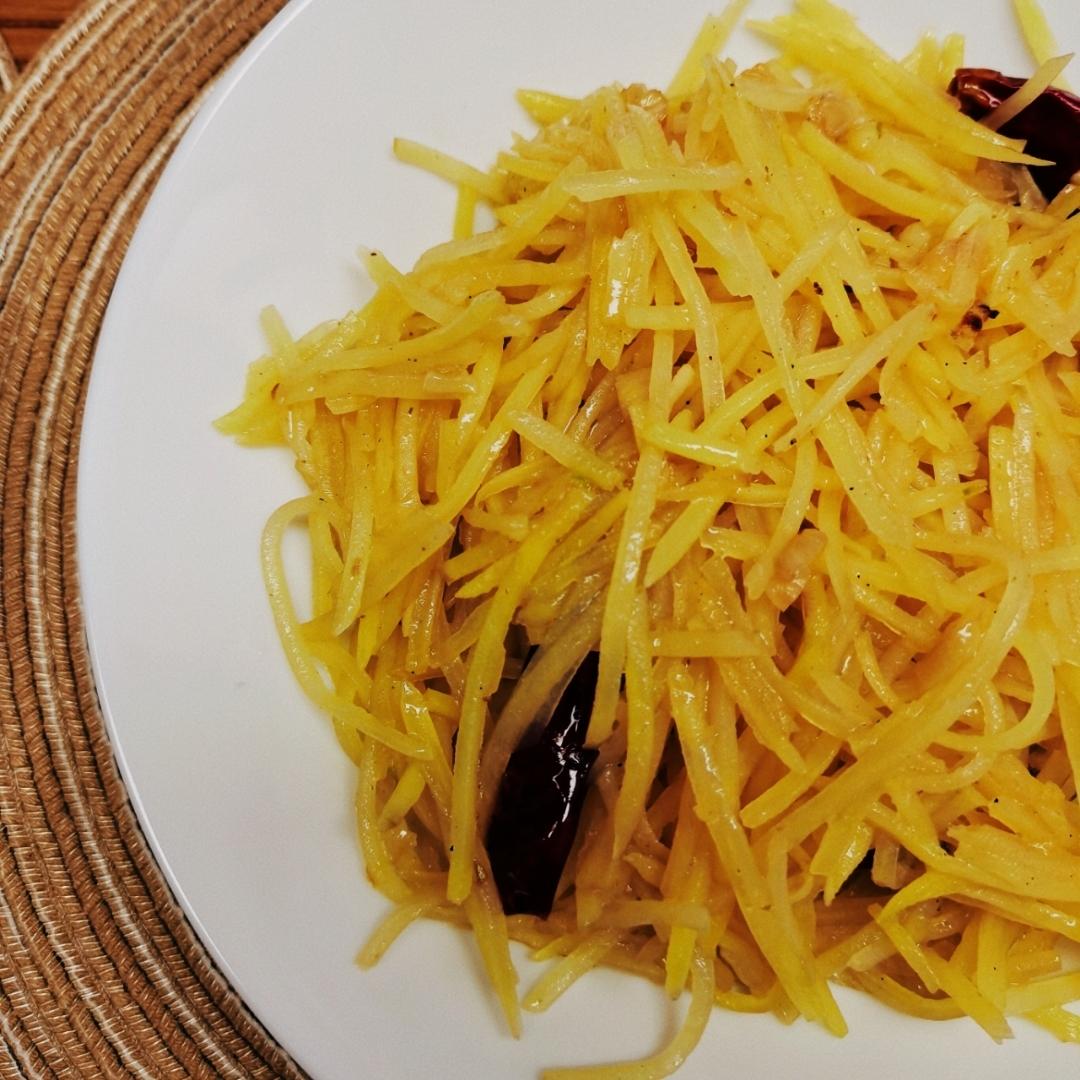 酸辣土豆丝的家常做法 超级下饭