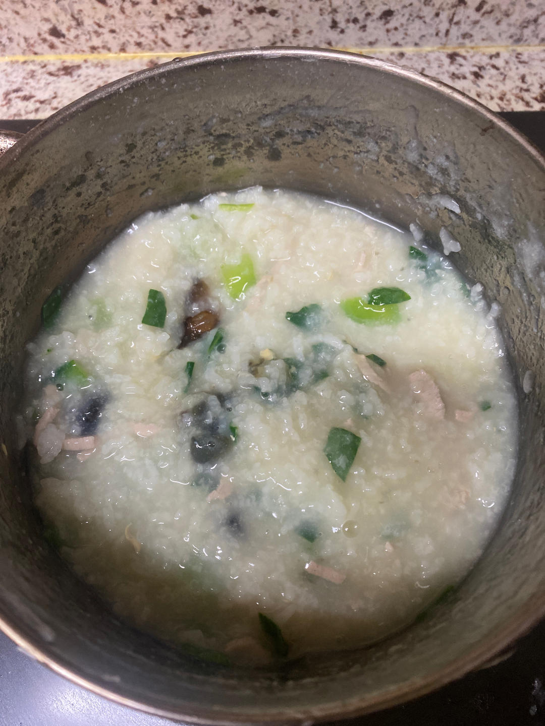 十五分钟快手之香滑皮蛋瘦肉粥(附五分钟电饭煲电压力锅更快捷方法)