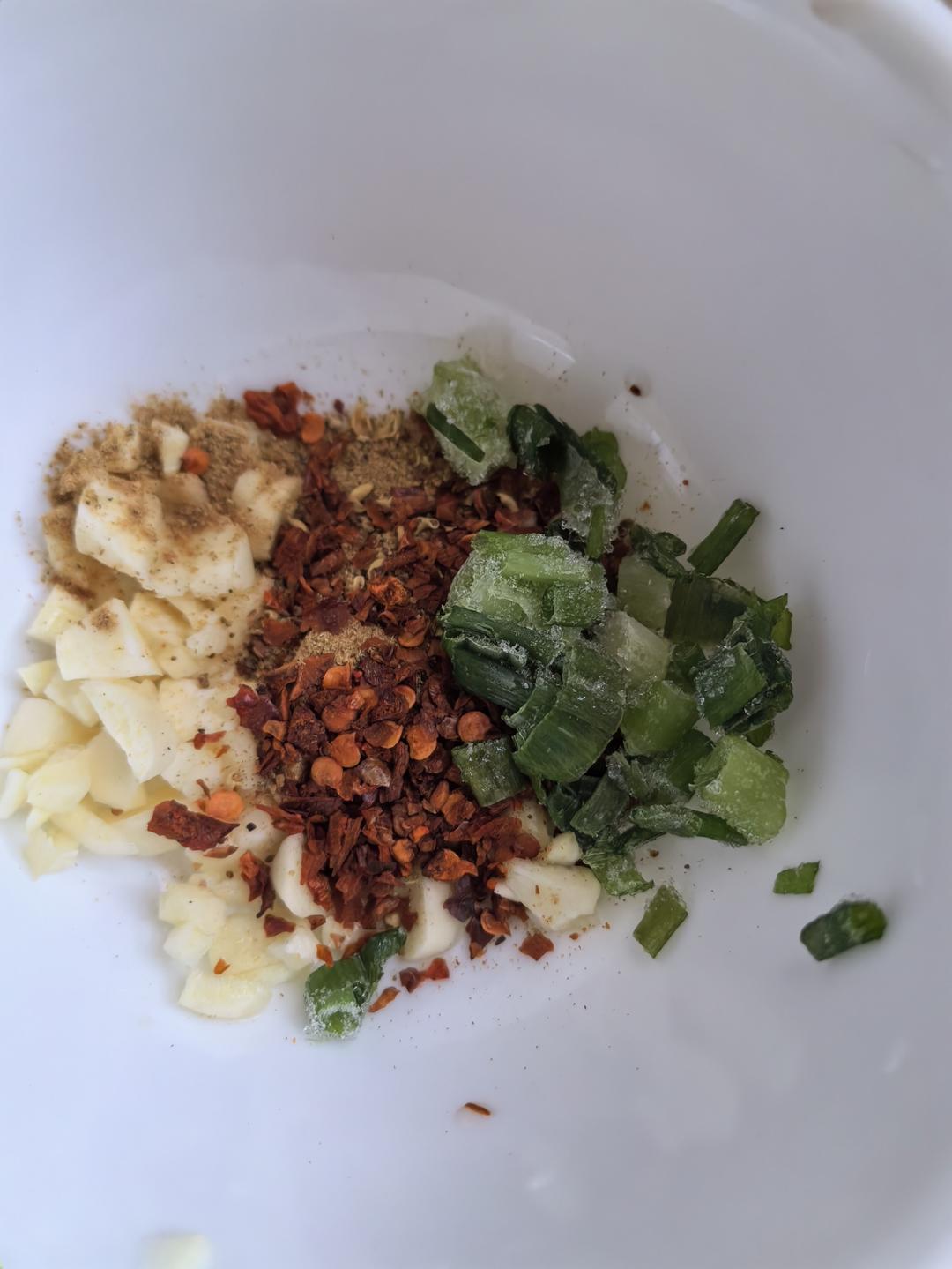 根本停不下来的凉拌金针菇