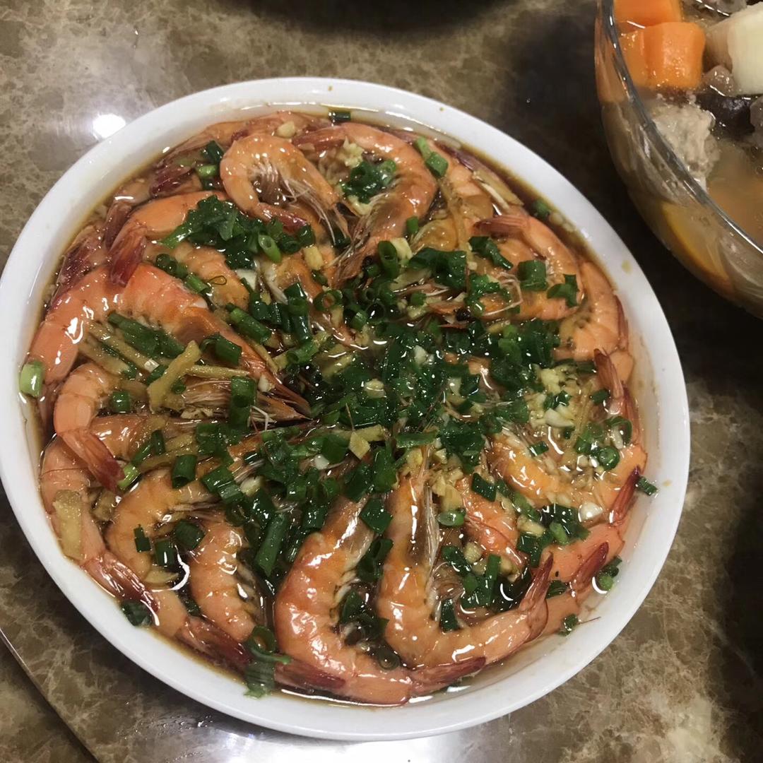 蒜蓉粉丝蒸虾