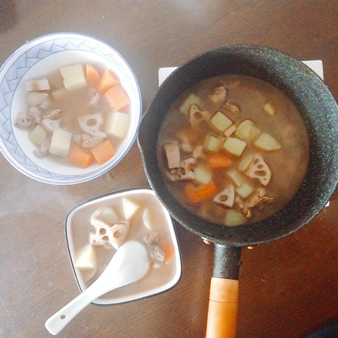 筑前煮（蔬菜煮鸡肉）