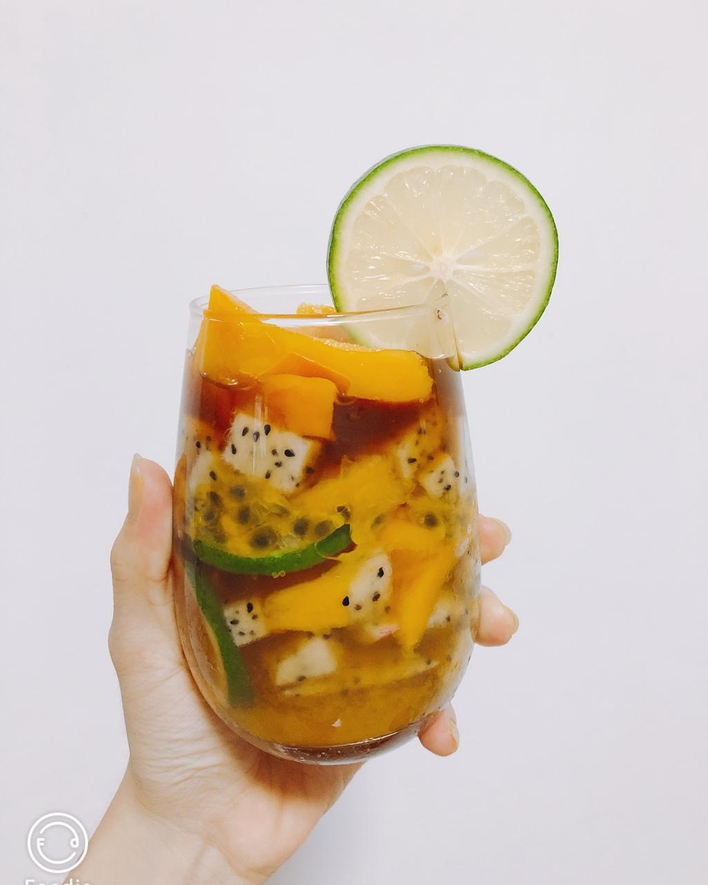 钟意叶先生做的鲜水果茶