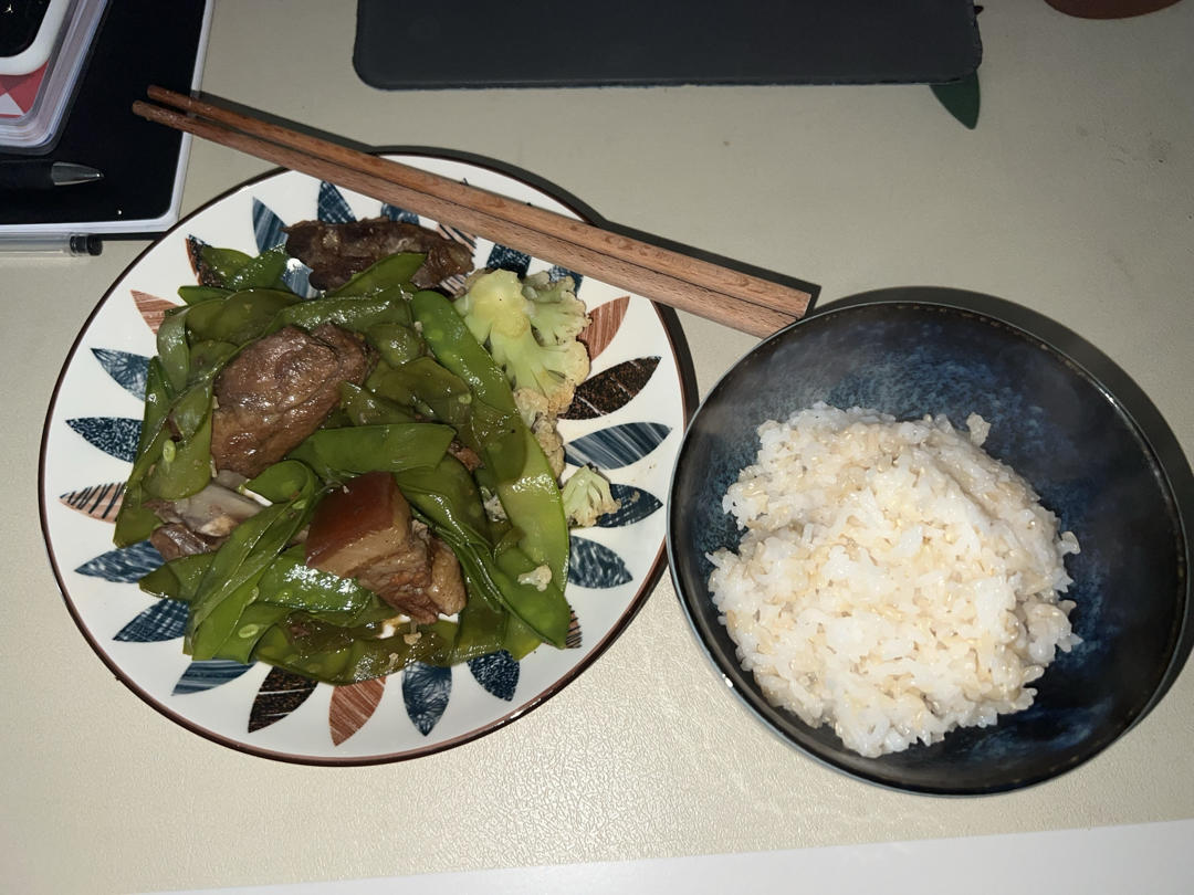 工作日午餐