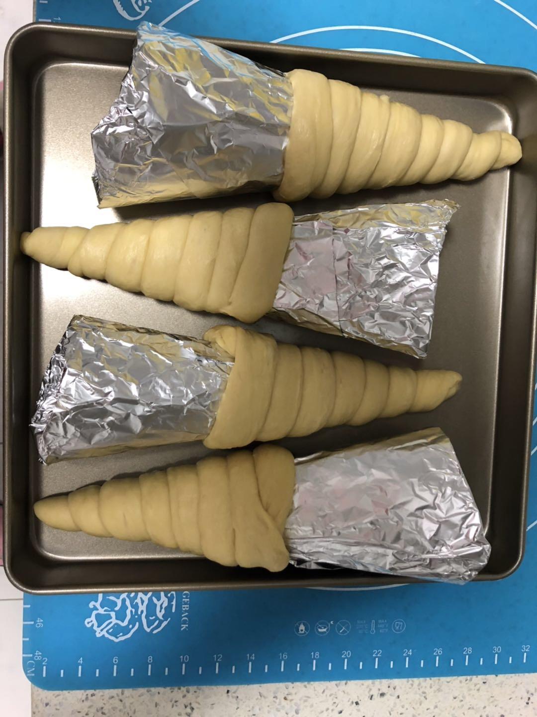 牛角面包卷 Bread Cone