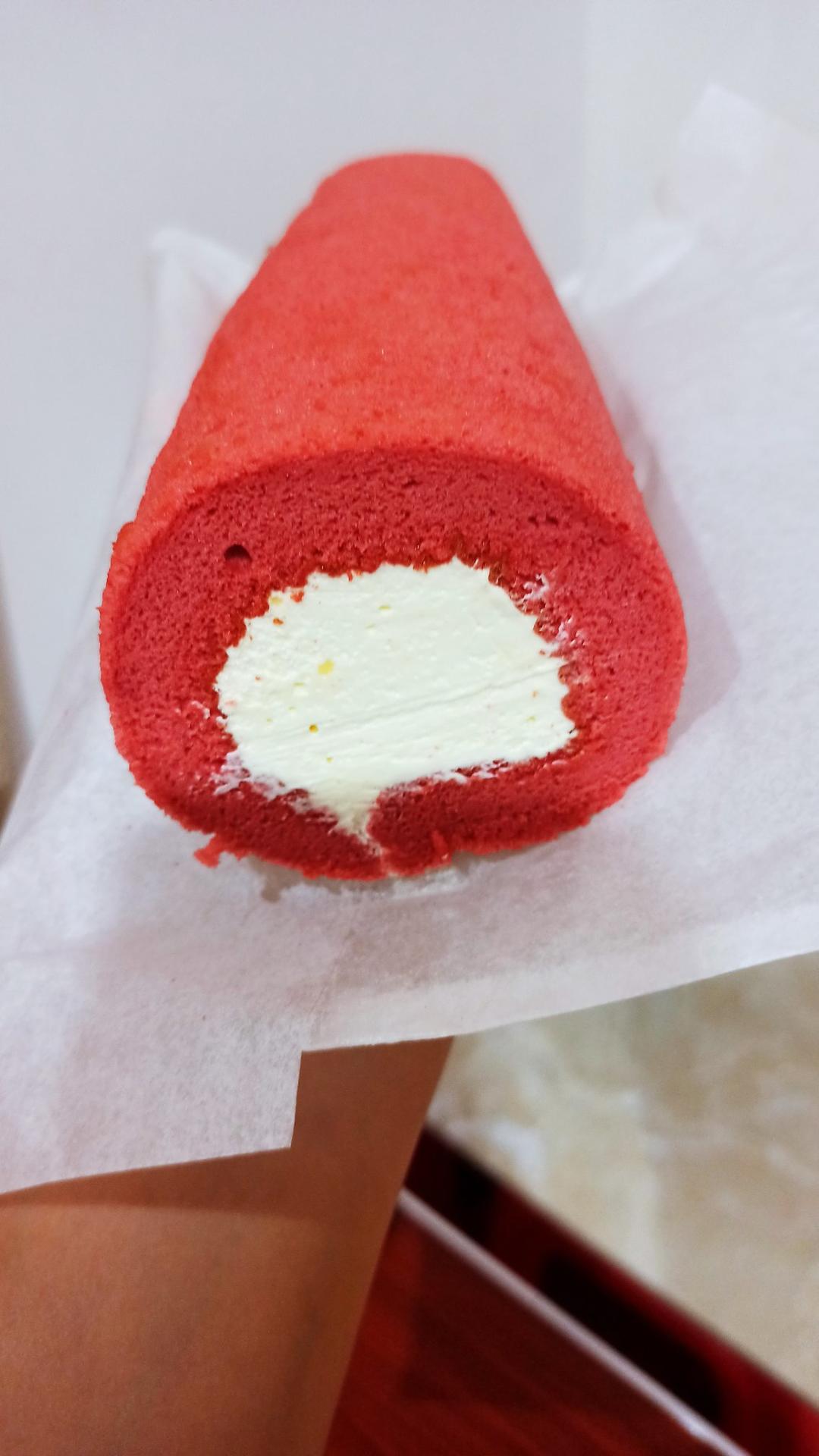 红丝绒蛋糕卷