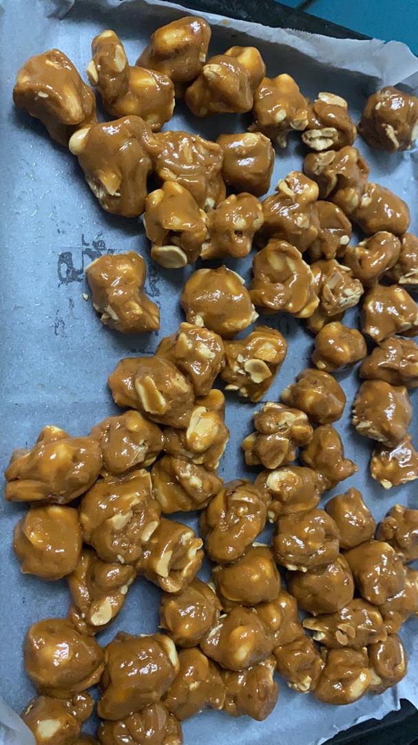 比牛轧糖还要好吃的花生太妃糖（消耗淡奶油）