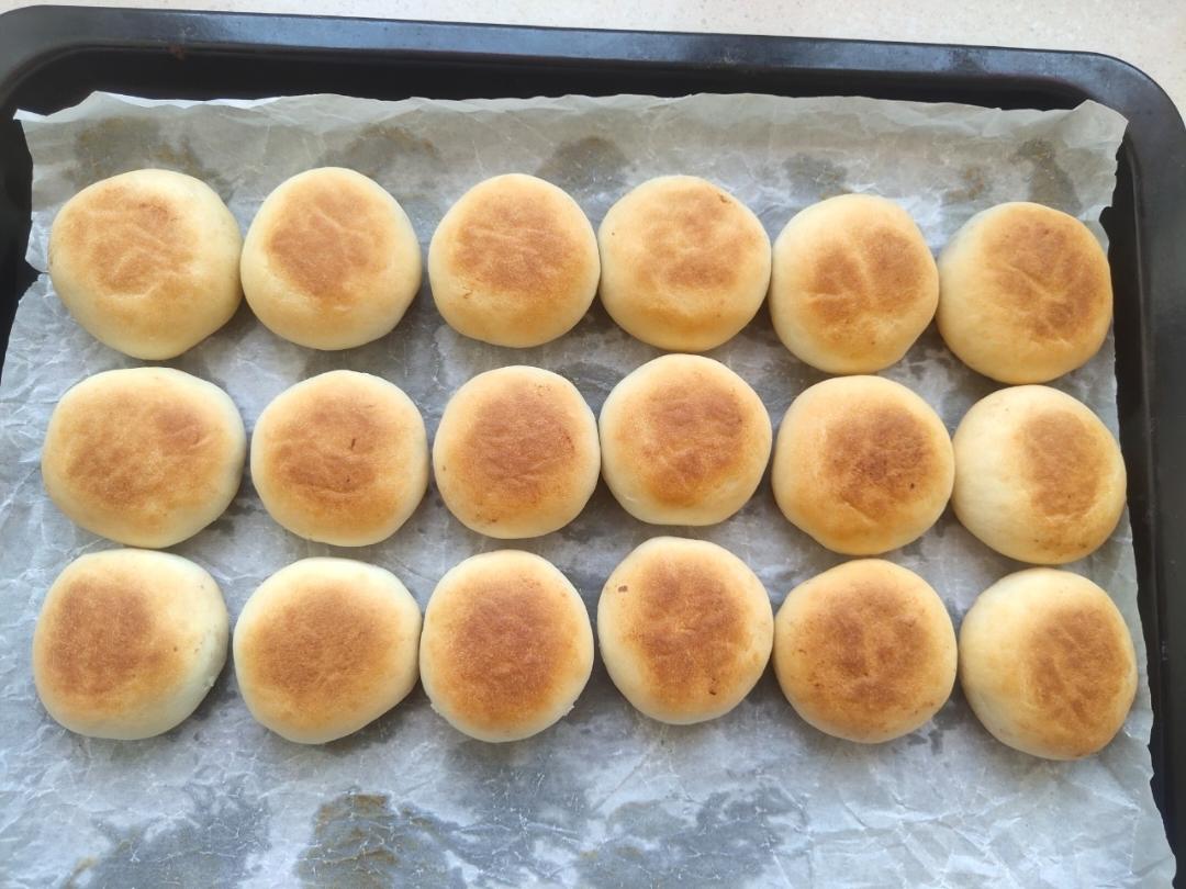 老式软皮红豆饼，低糖配方不甜不腻，做法简单可家用可私房