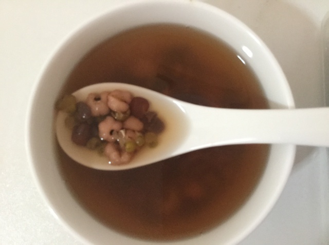 红豆薏米莲子粥