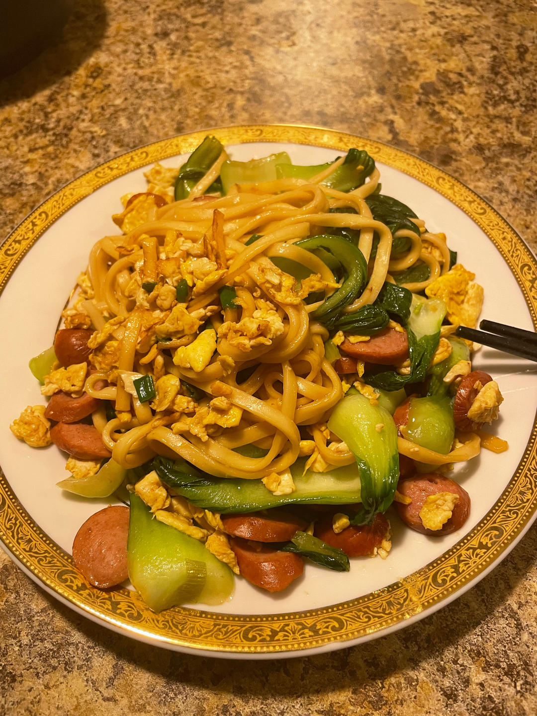 路边摊风味炒方便面