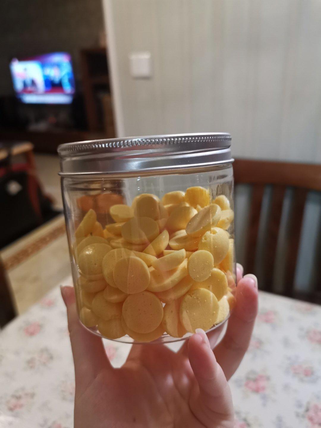 蛋黄溶豆