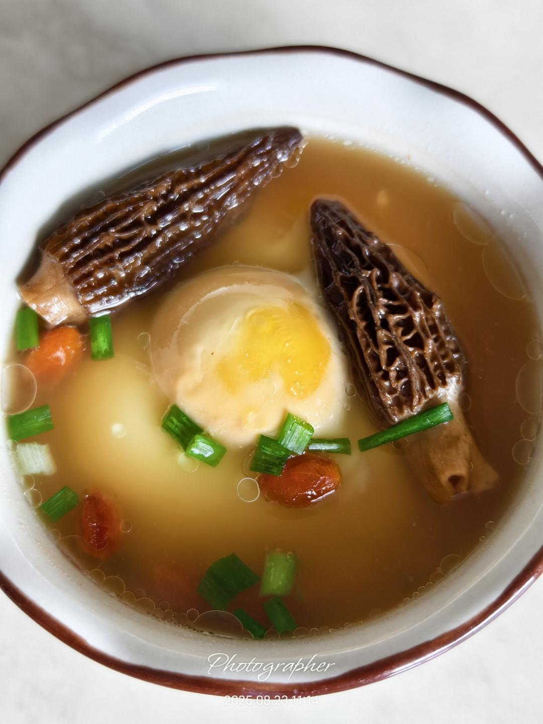 羊肚菌肉沫鸡蛋汤