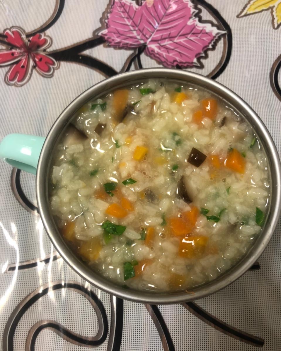 宝宝辅食【青菜香菇粥】