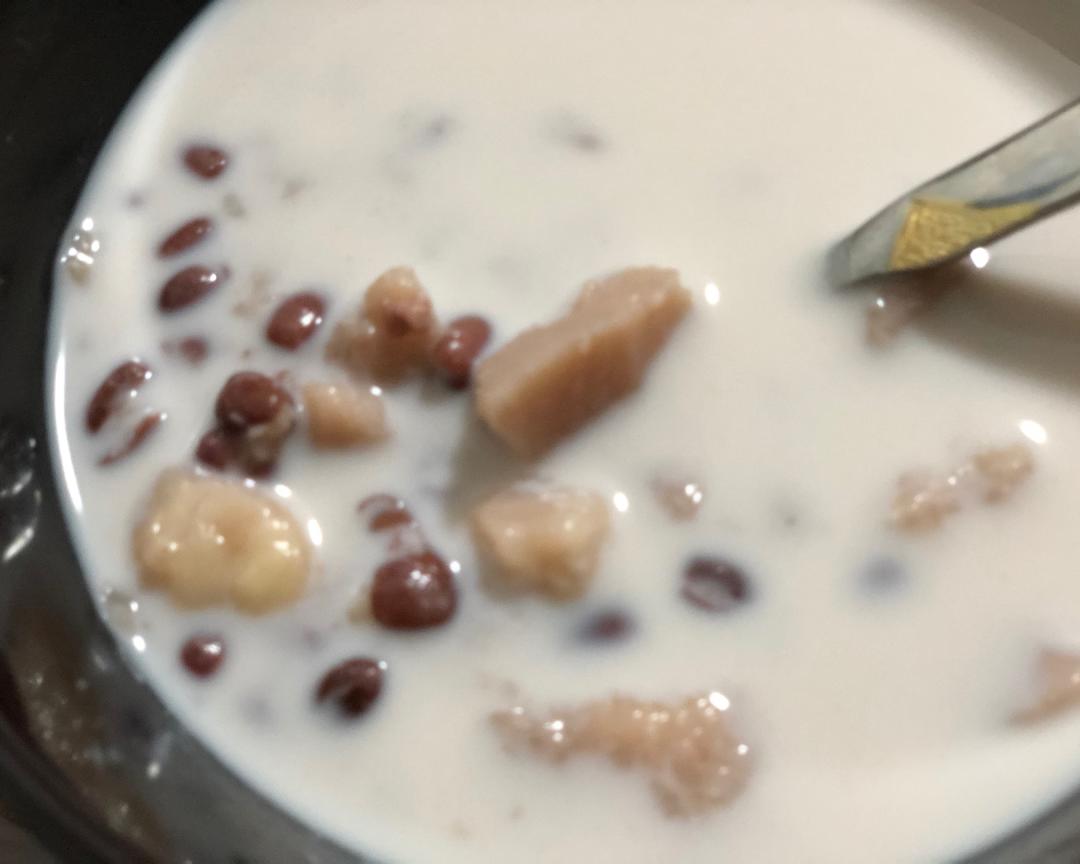 芋头红豆椰汁粥