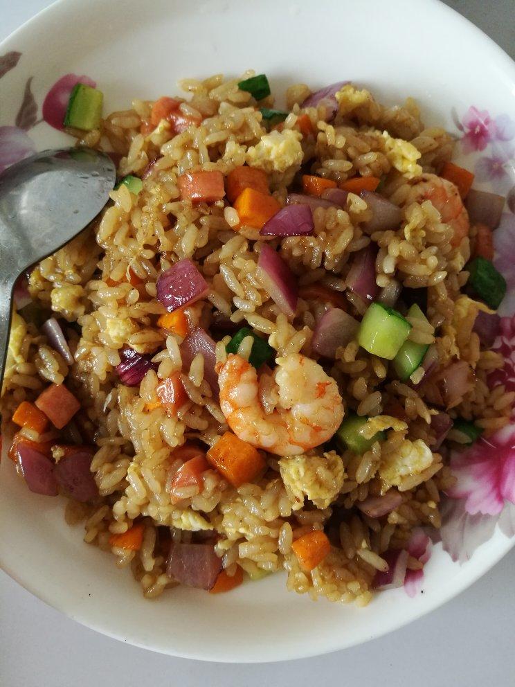 妈妈的蚝油炒饭