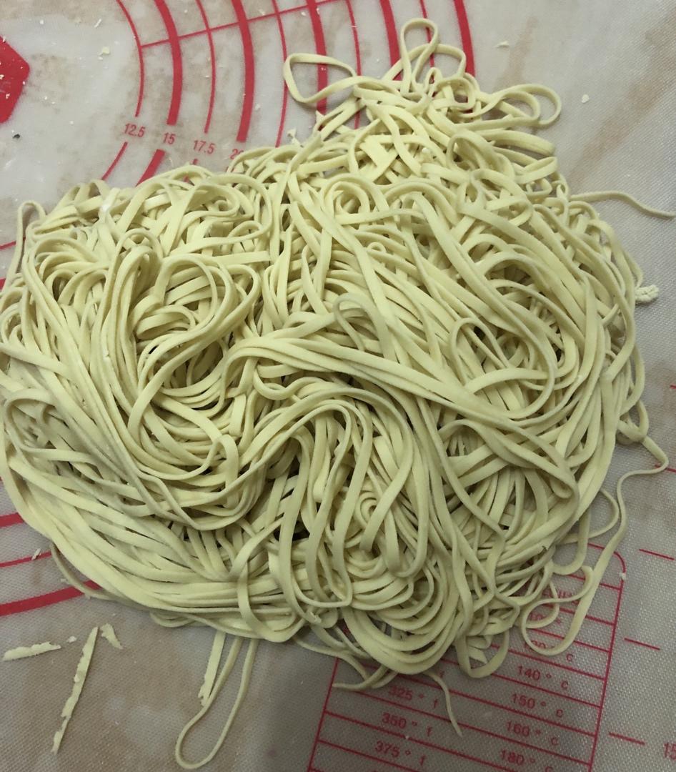 自制碱水面，碱面，热干面，云吞皮，馄饨皮