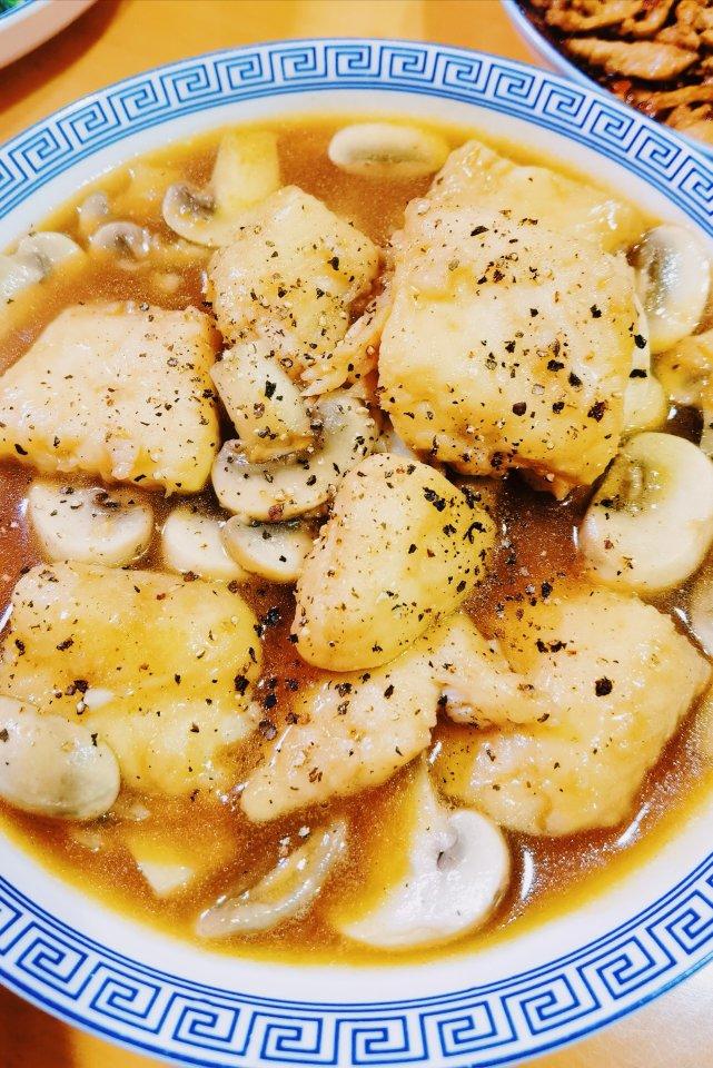 风味浓郁的下饭菜——黑椒巴沙鱼块