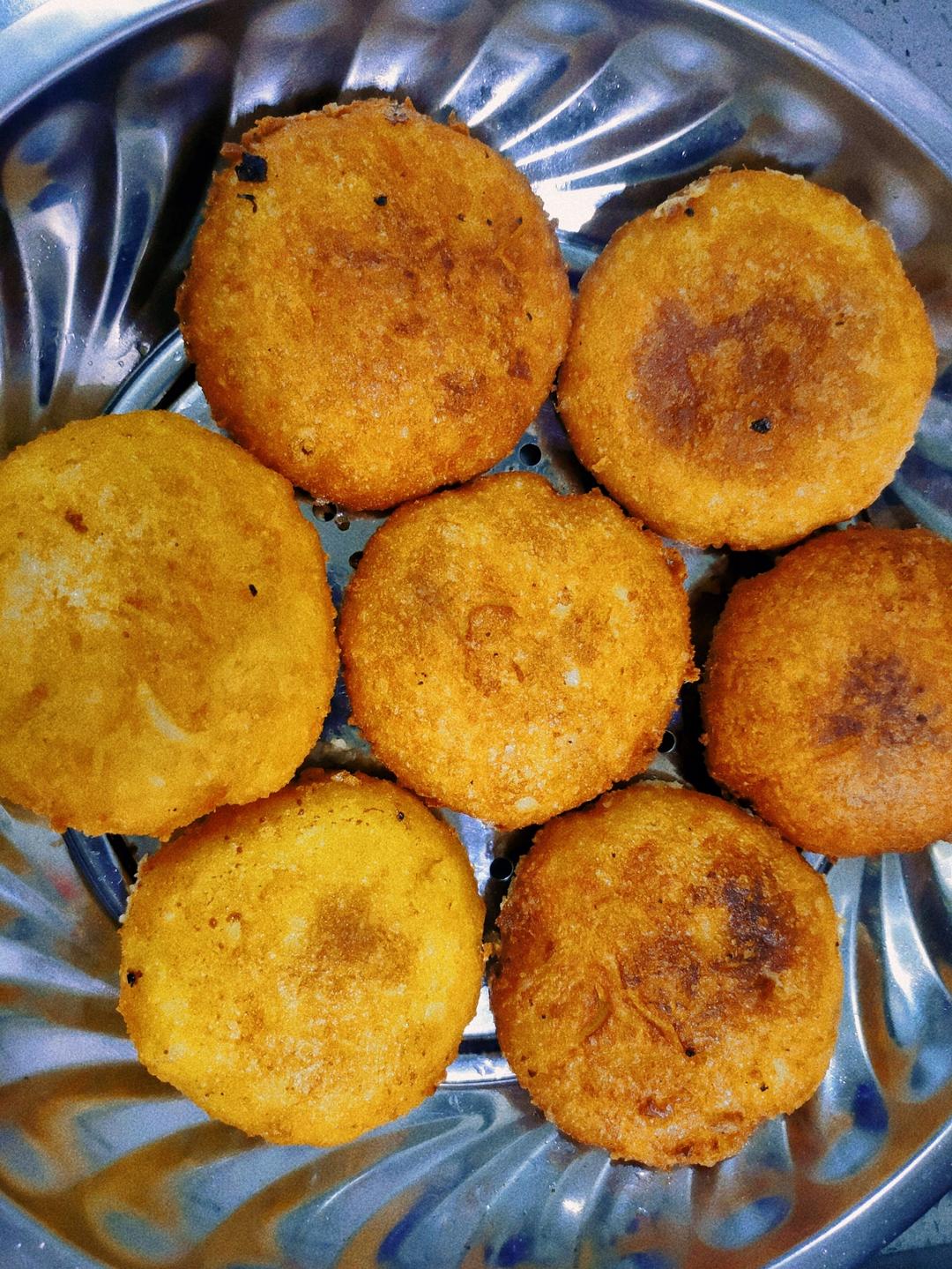 东北油炸糕（糯米粉豆沙馅儿）不翻车很简单