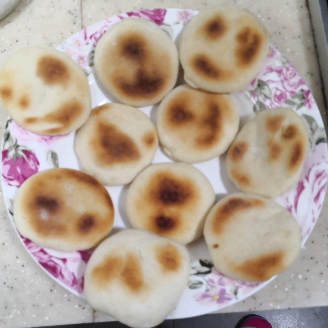 妈妈教做外焦里嫩发面小饼
