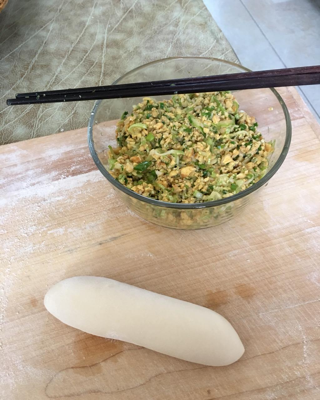 西葫芦鸡蛋虾皮饺子