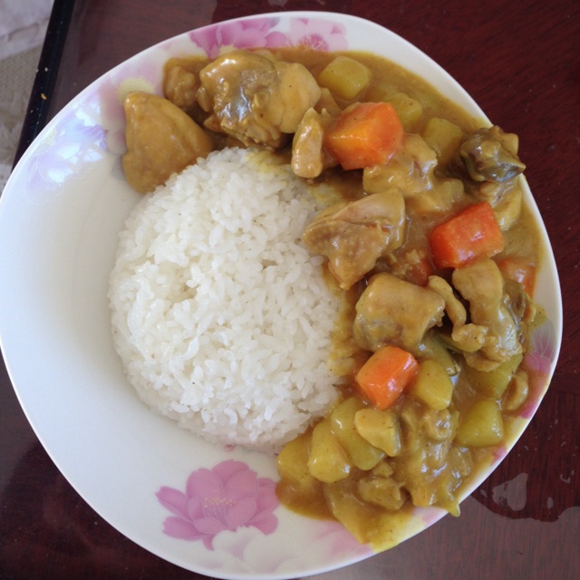 咖喱鸡肉饭