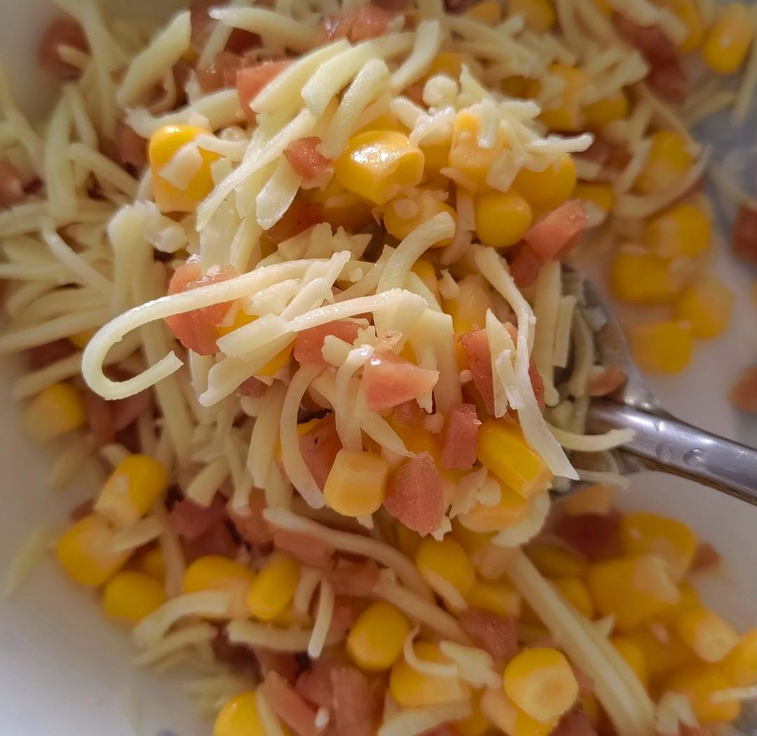 (超好吃的咸口面包）爆浆培根芝士面包