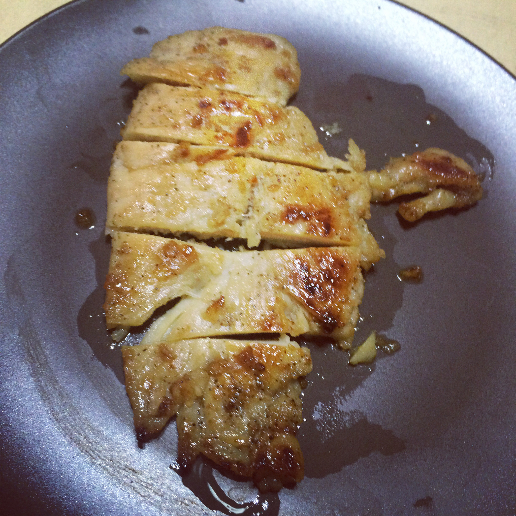 酷炫屌炸天好吃的煎鸡胸肉（香蒜蜂蜜煎鸡胸肉）