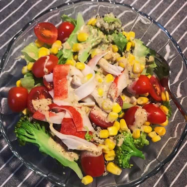 超模藜麦综合沙拉