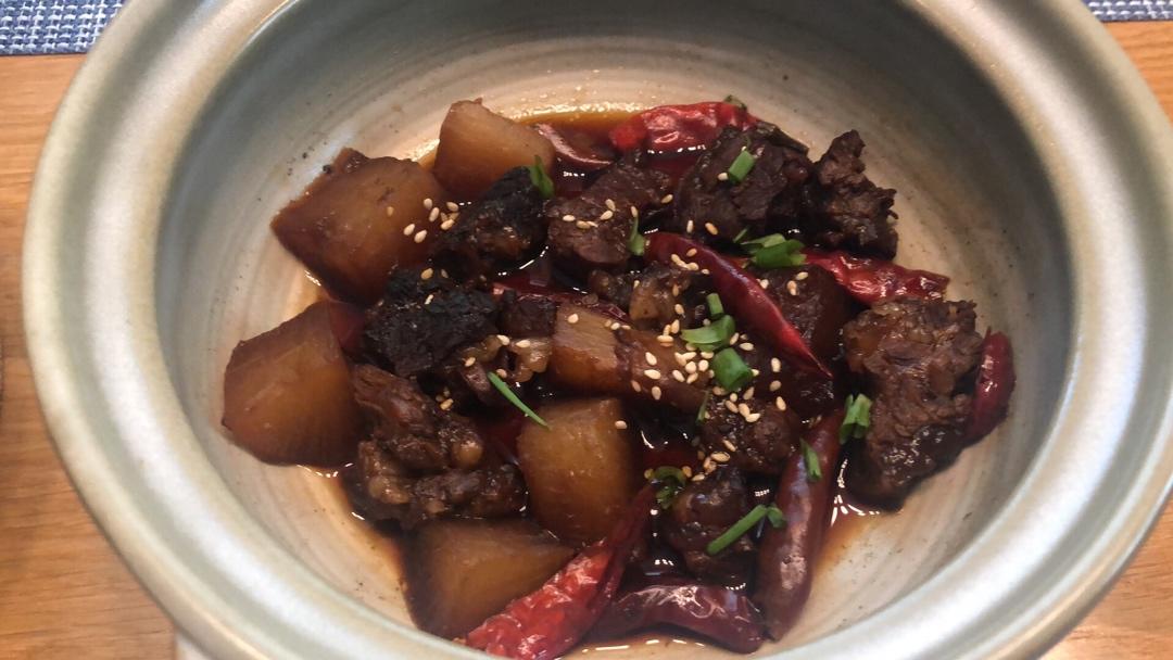 连汤汁都不会剩下的红烧牛肉