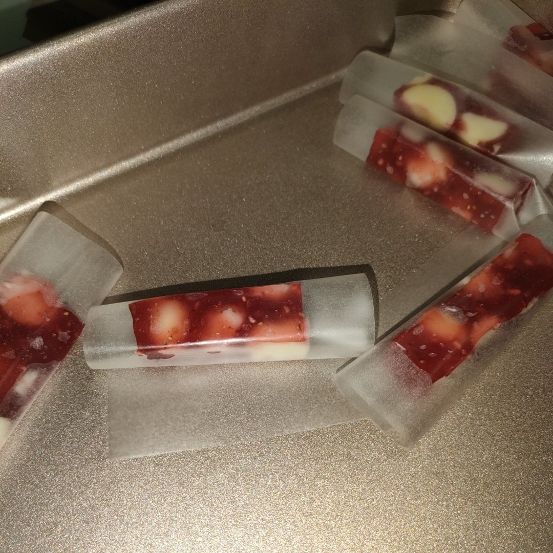 草莓🍓夏威夷果软糖