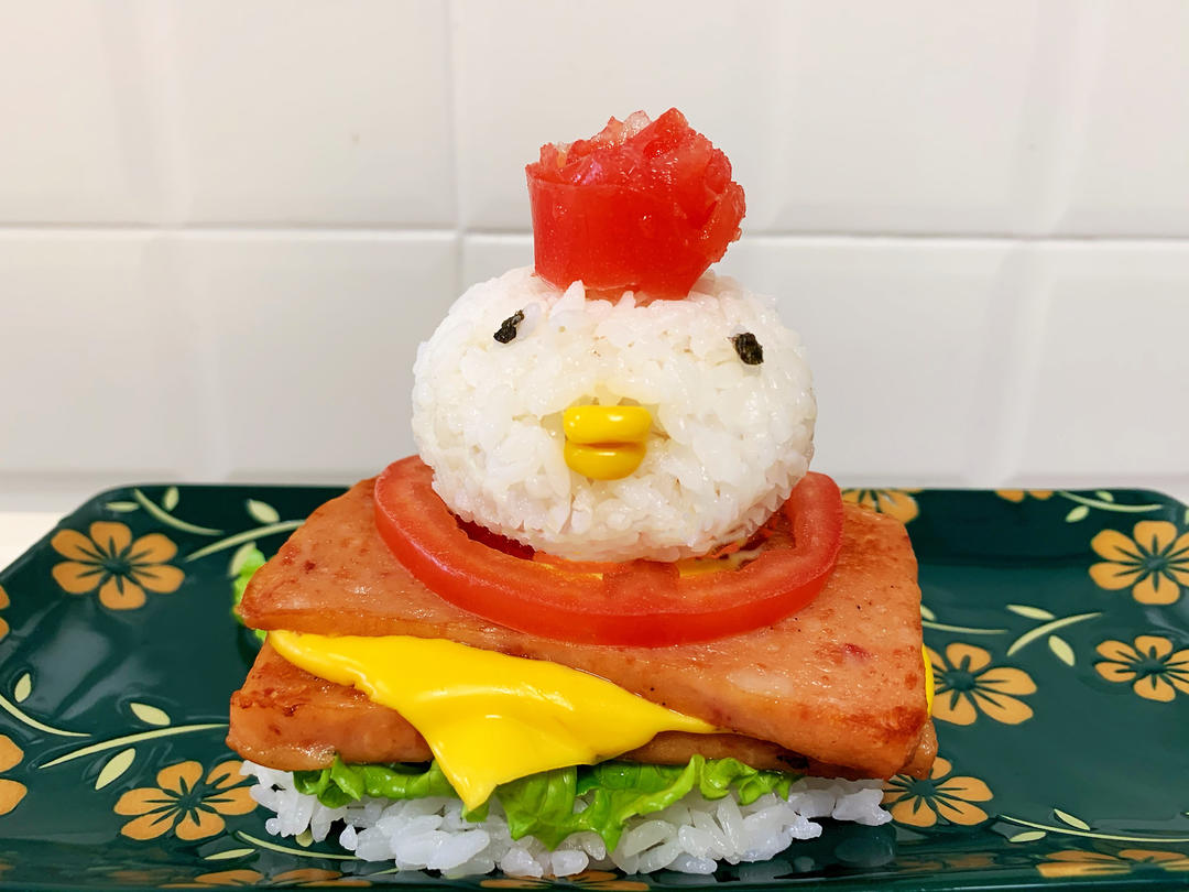 小鸡午餐肉米汉堡