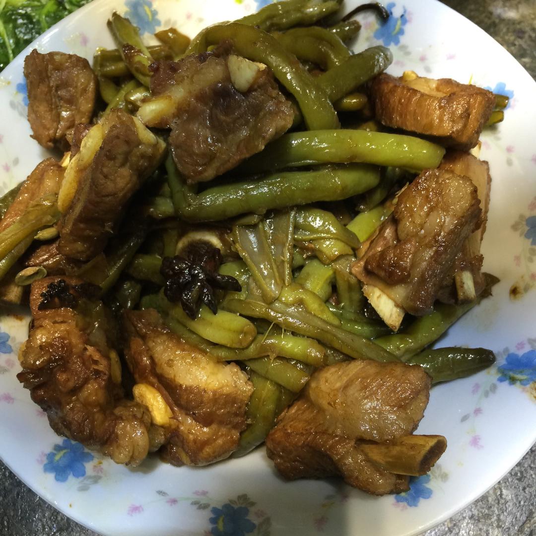 东北排骨炖豆角