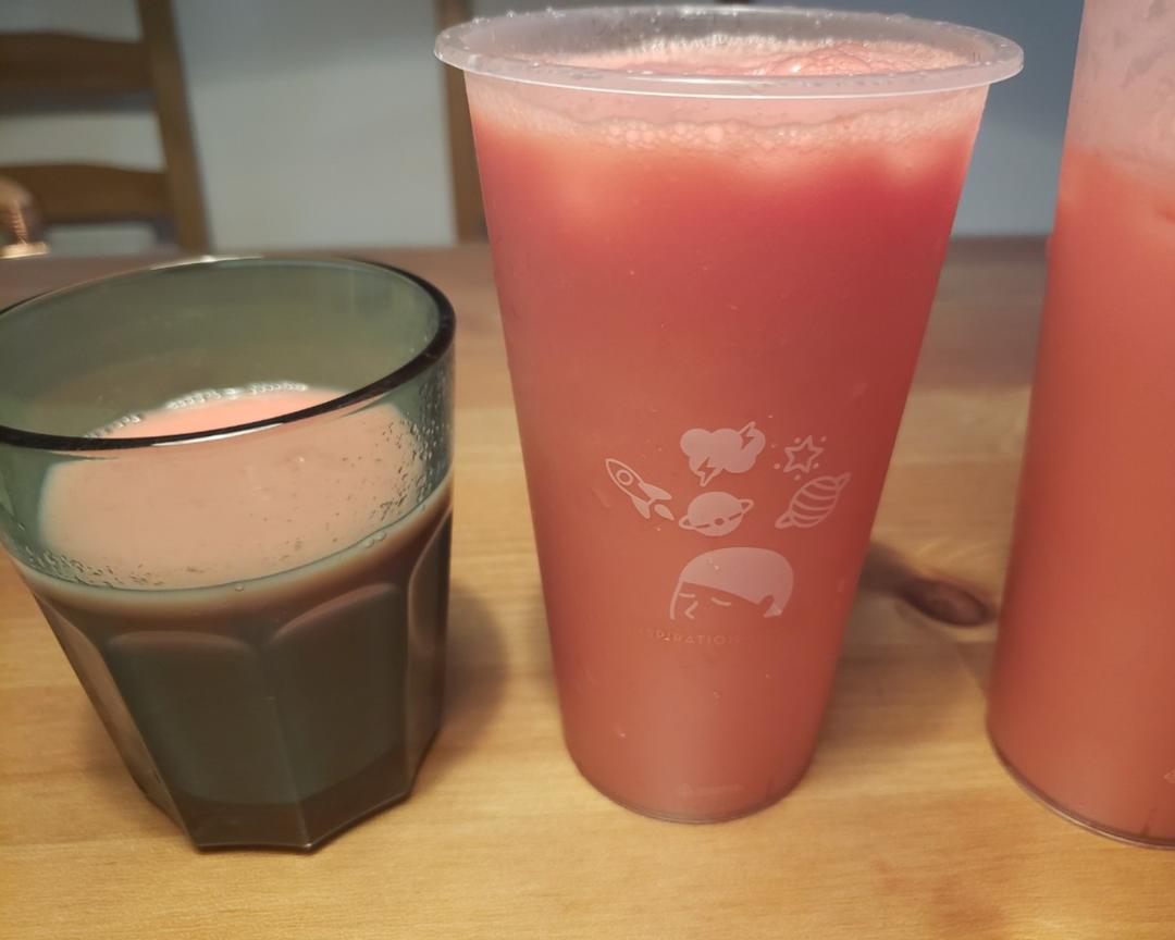 夏日冰爽西瓜汁
