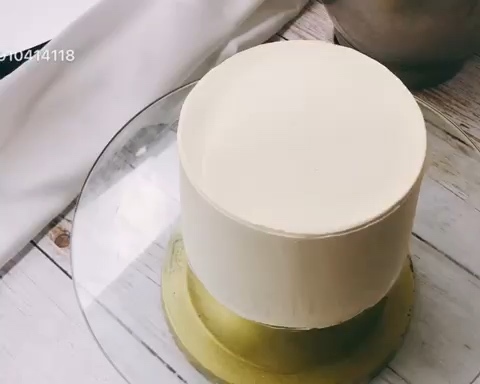 淡奶油蛋糕抹面步骤手法