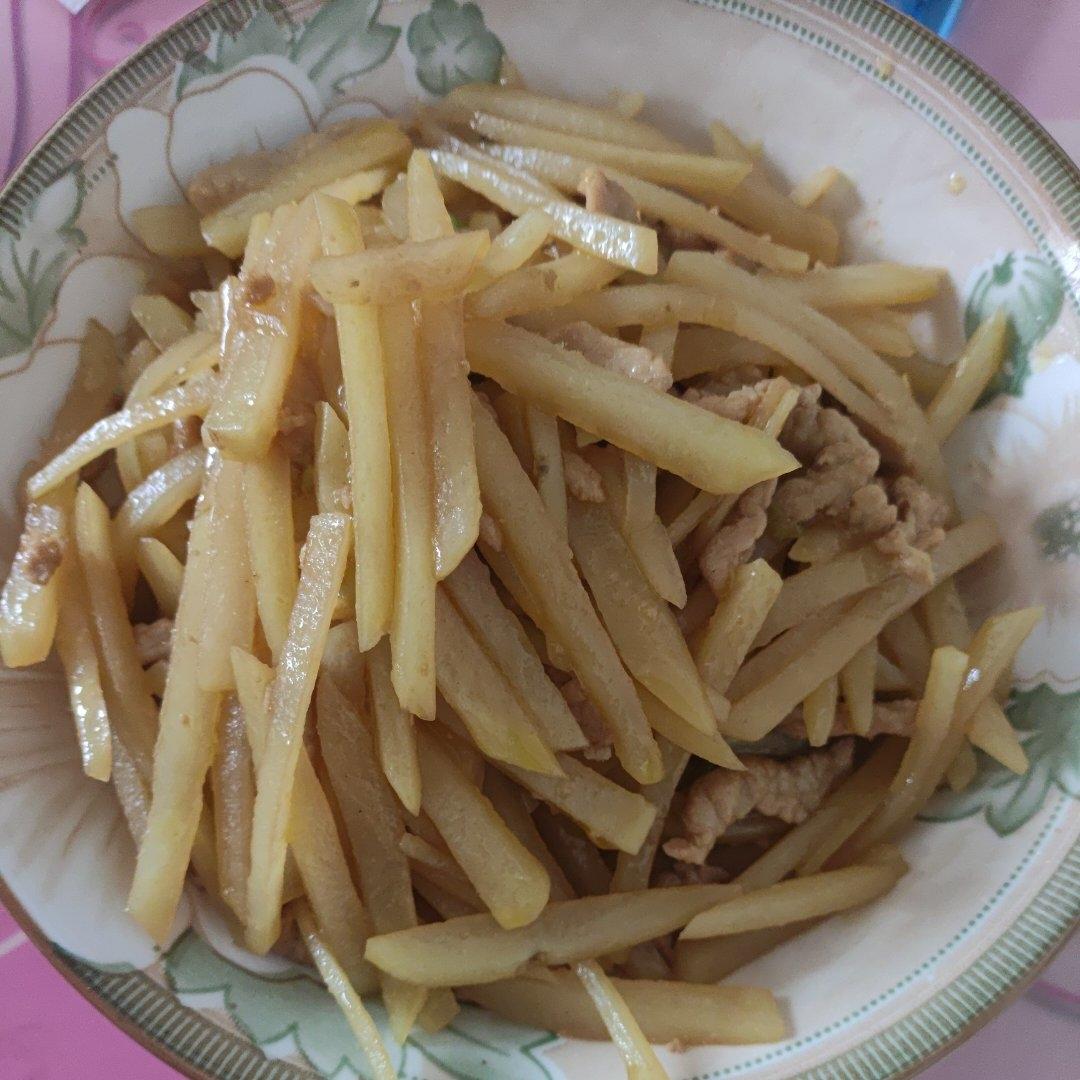 土豆丝炒肉