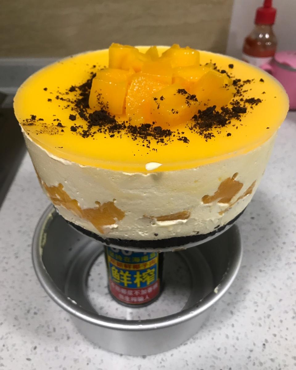 芒果慕斯蛋糕