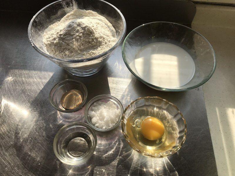 纯奶手撕吐司的做法 步骤1