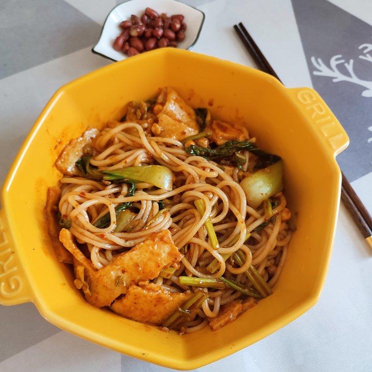 歹歹的新疆炒米粉