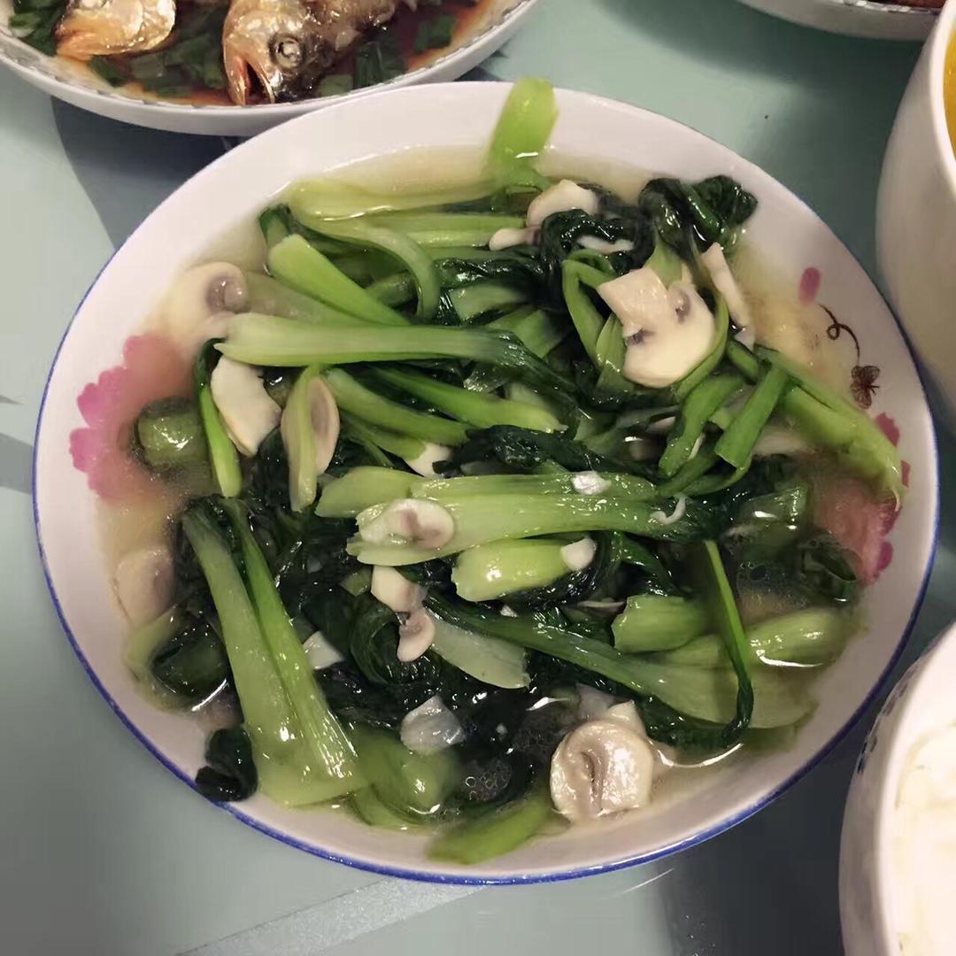 蘑菇炒青菜