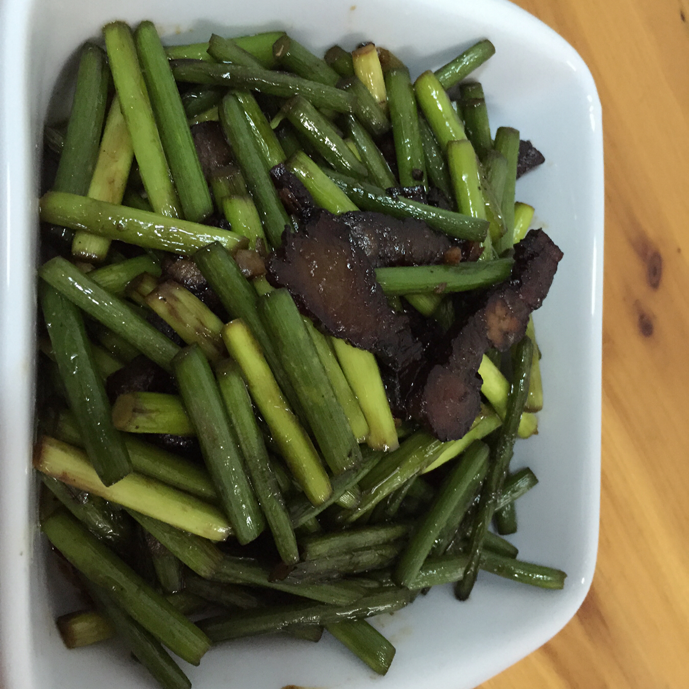 蒜苔炒腊肉