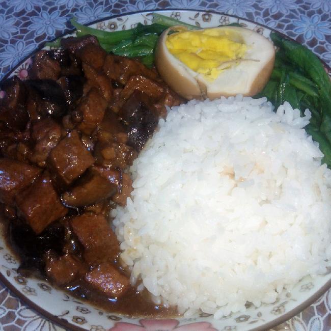 台式卤肉饭