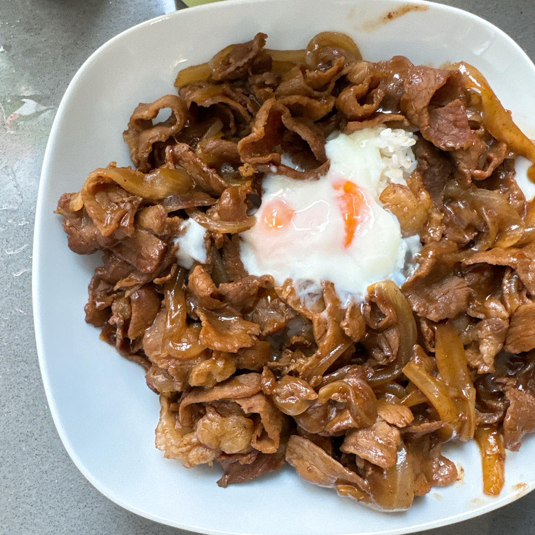 零失的日式肥牛饭✔绝绝子