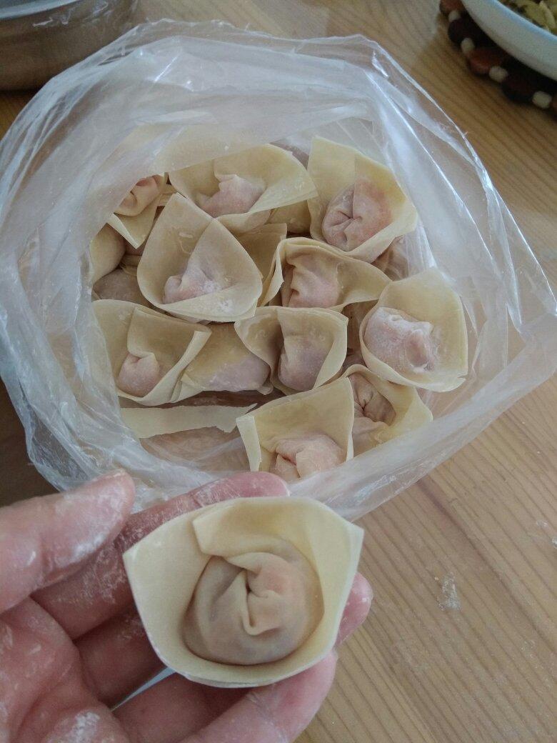 元宝馄饨的包法