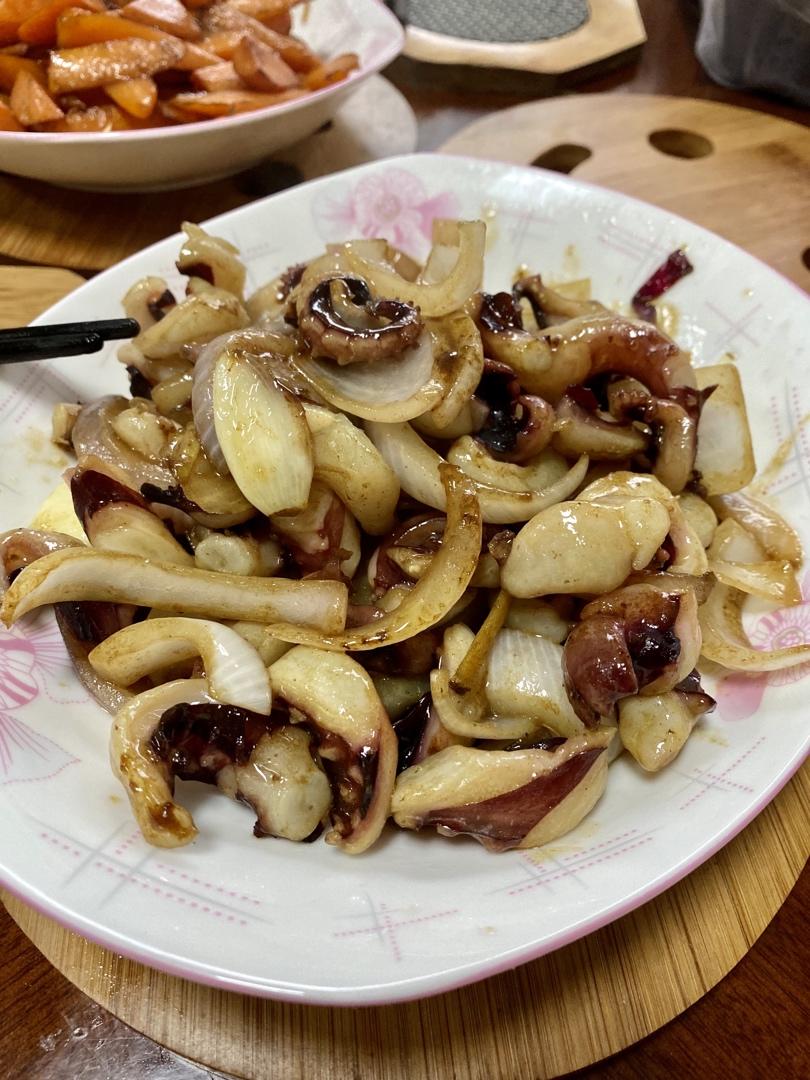 爆炒章鱼足