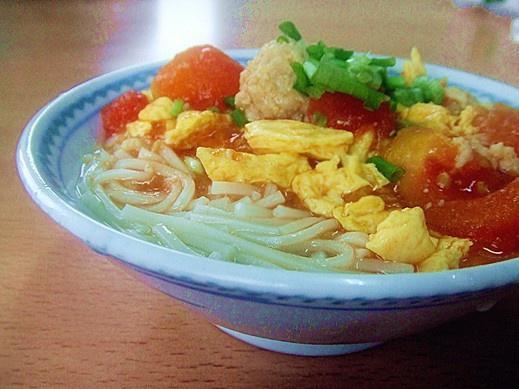 番茄鸡蛋丸子面