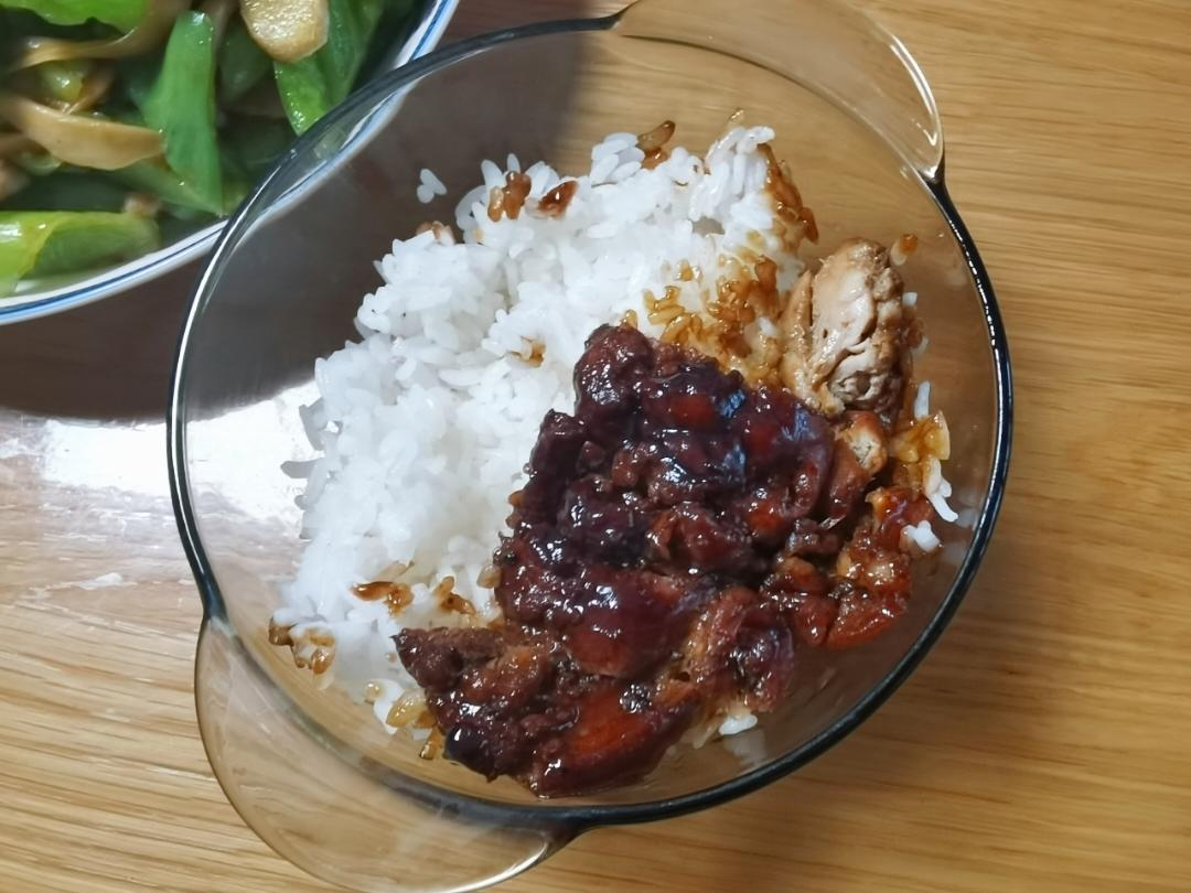 照烧鸡腿饭